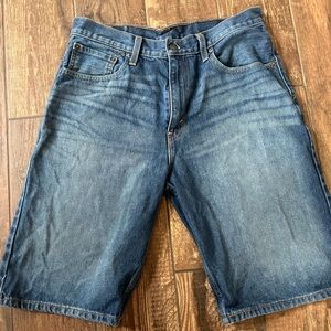 Levi's Classic  Jean Shorts size 32